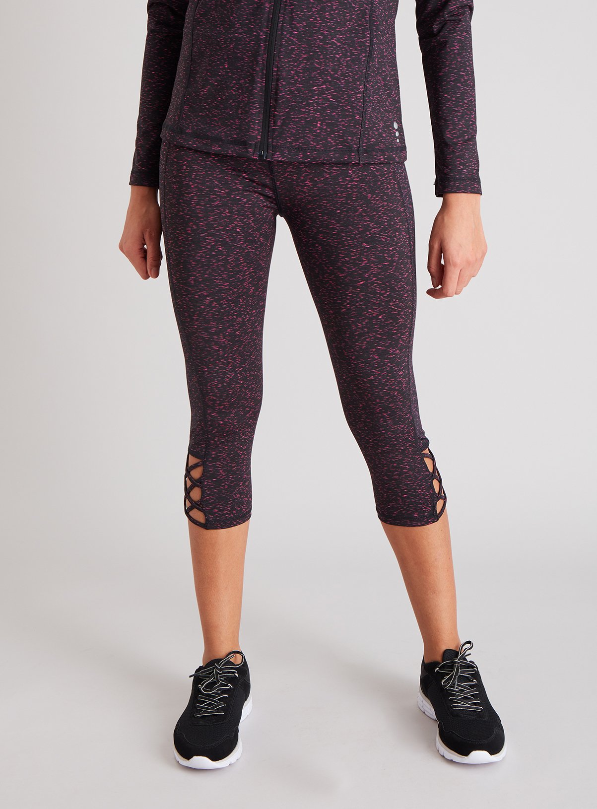moisture wicking capri pants